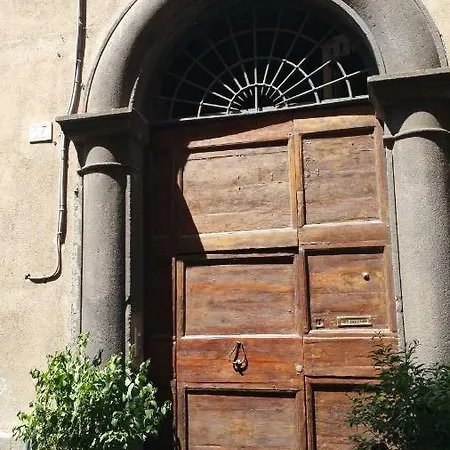 Camera Anna Zelli * Viterbo
